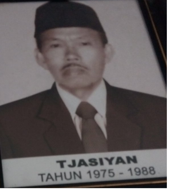 Kepala Desa Ke-8 Tjasiyan 1975 -1988